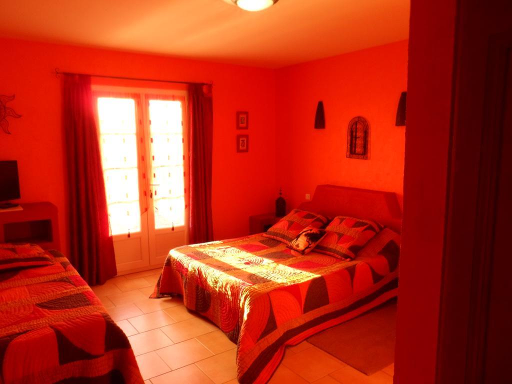 Le Jas Du Gabian Hotel Volonne Esterno foto